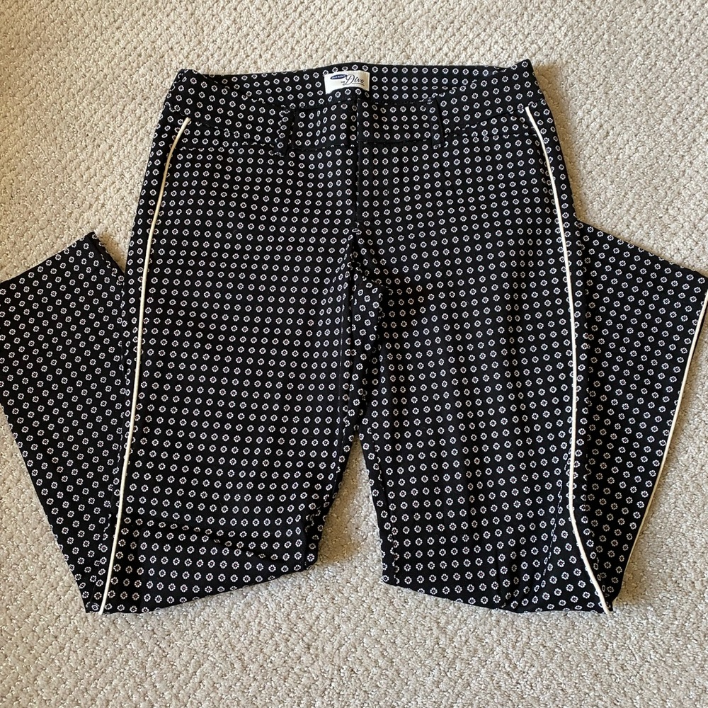 Women’s Old Navy capris